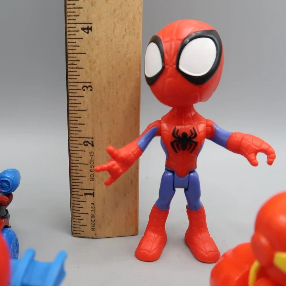 Marvel Spidey and his Amazing Friends Web Lot Of 5 Mini Cars racer wheelies toy
